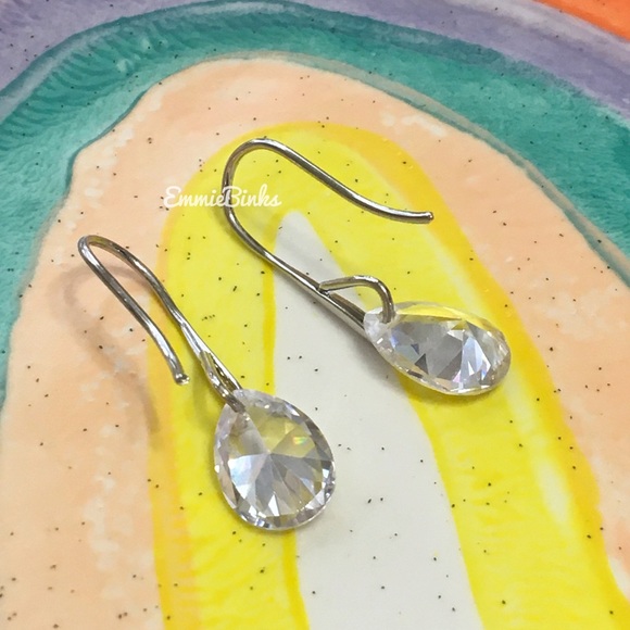 New Beautiful Classic Teardrop Crystal Drop Dangle Earrings - Bridal Formal Date - Picture 7 of 16